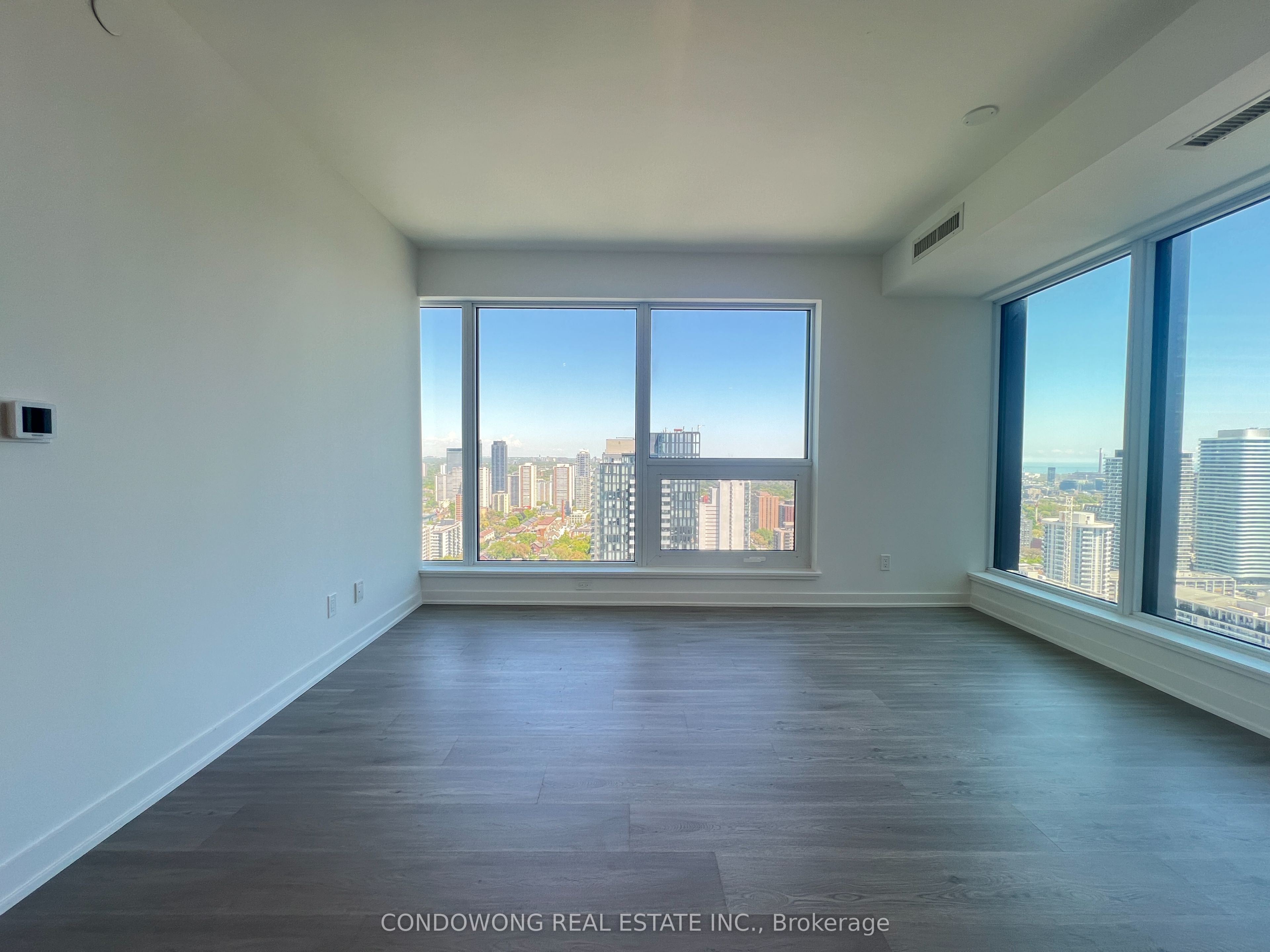 8 Wellesley Street W, #4109
