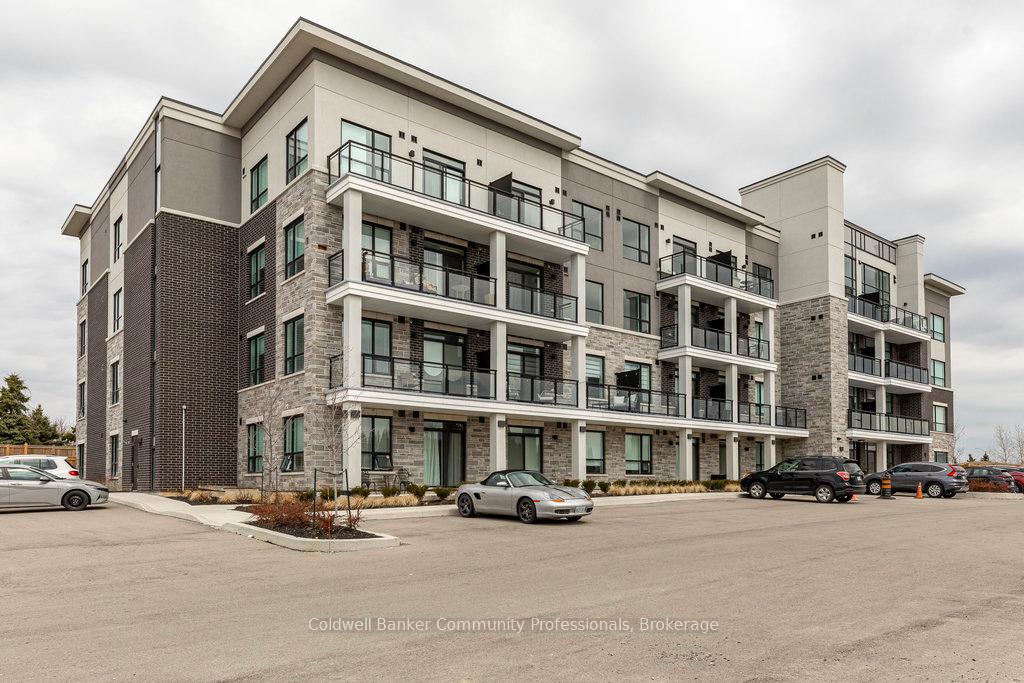 #208 – 120 Springvalley Crescent, Hamilton, ON L9C 0G2