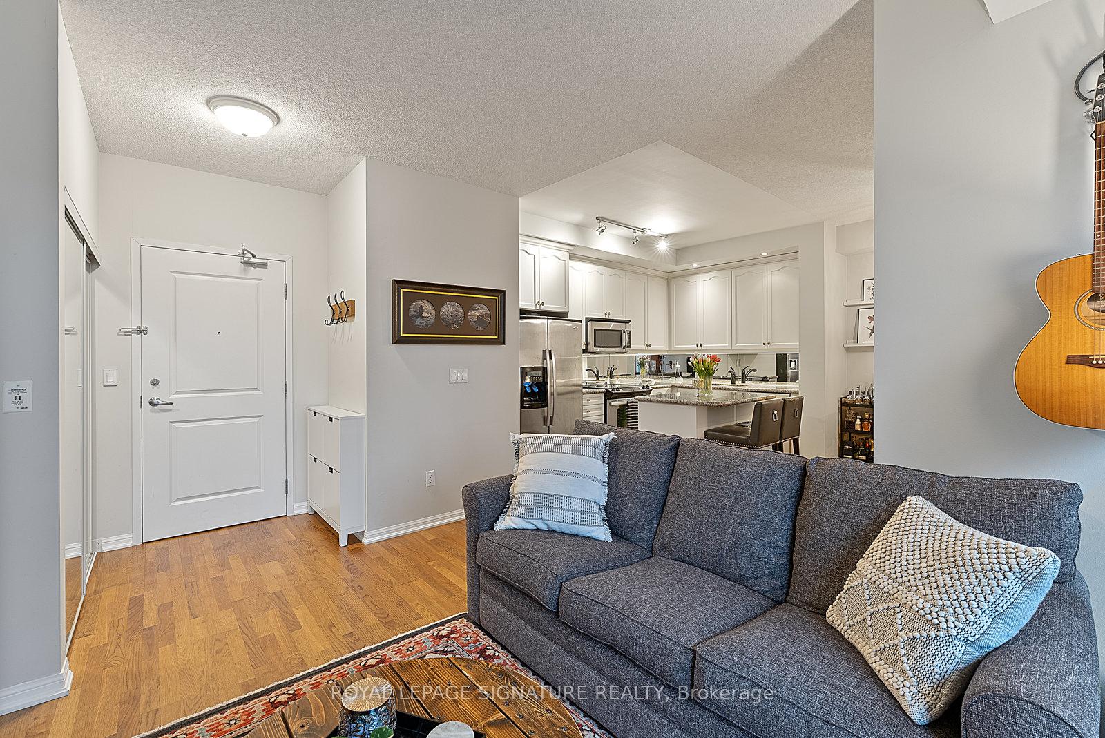 1 Bedroom Condo at 628 Fleet, Toronto For sale