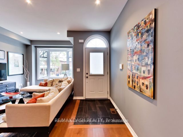 82 Robina Avenue