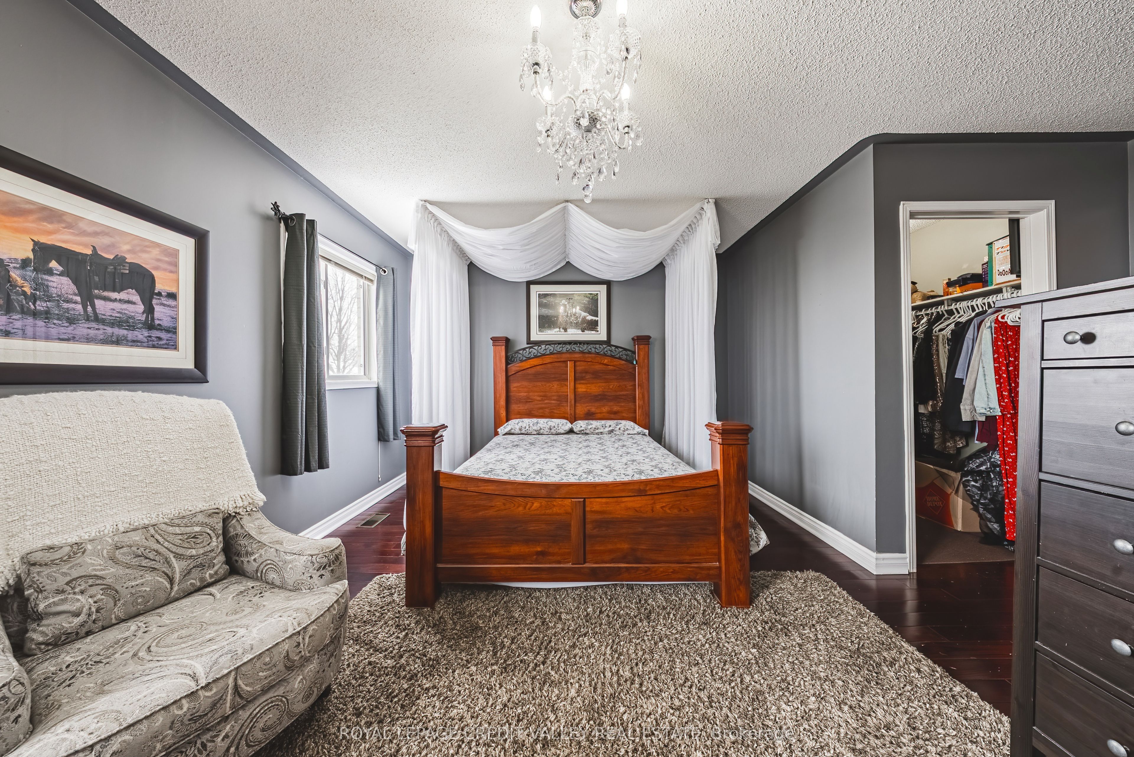 13 Brookstone Court