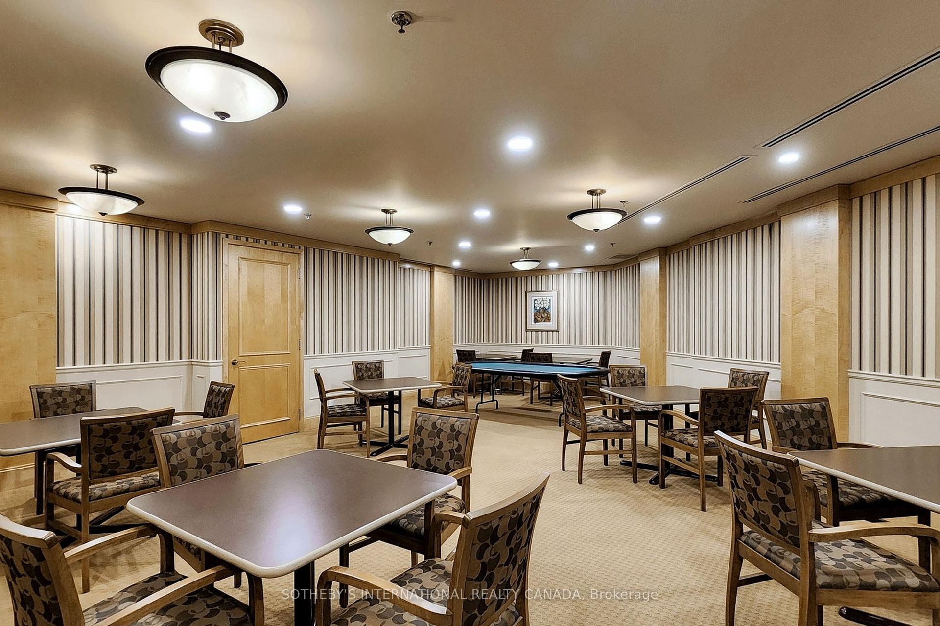 3 Bedrooms Condo at 89 Skymark, Toronto For sale