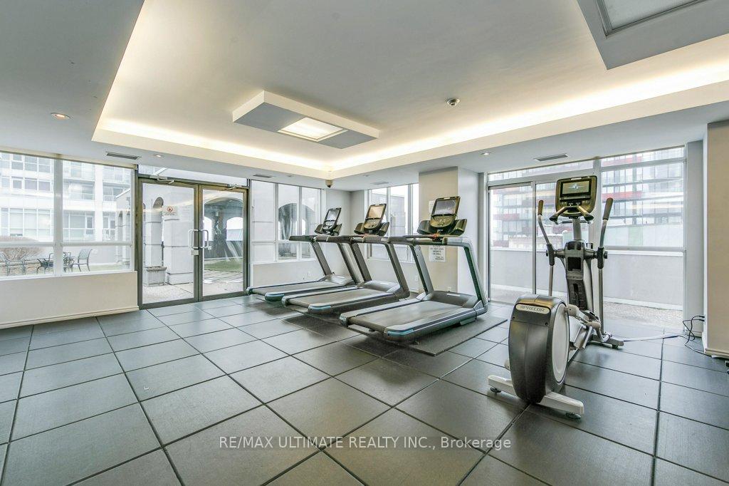 1 Bedroom Condo at 140 Simcoe, Toronto For sale