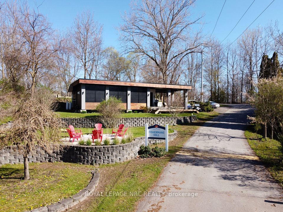 10 Hillside
