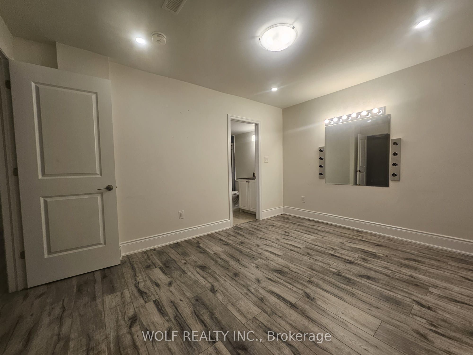 16 Rolling Acres Drive