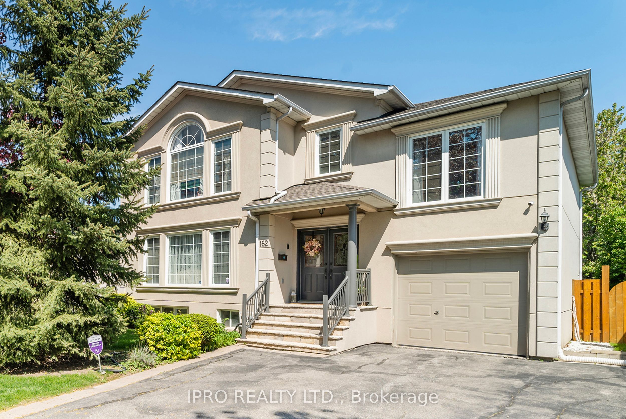 162 Goulding Avenue, Toronto, ON M2M 1L7