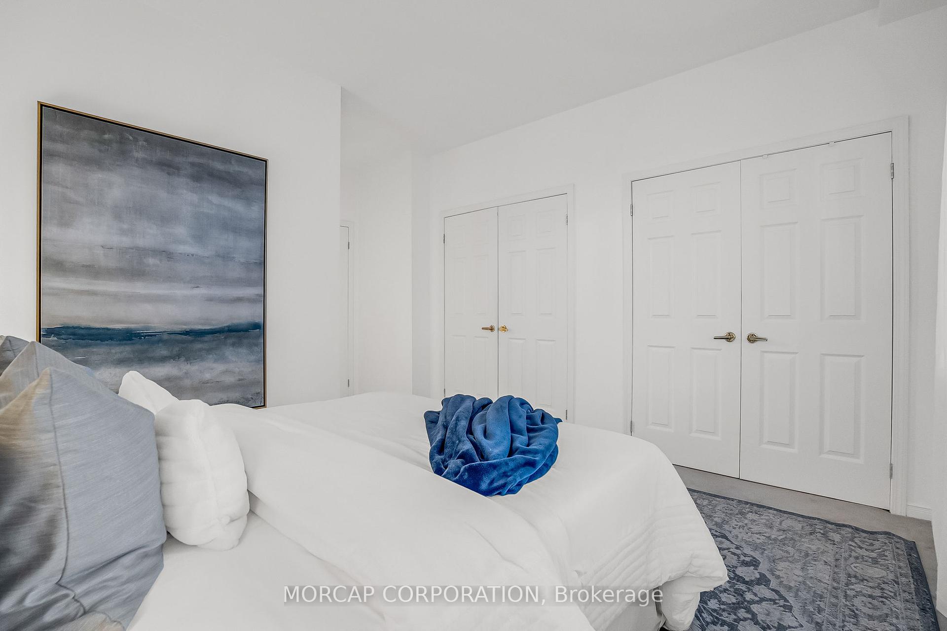 2 Bedrooms Condo at 600 Eglinton, Toronto For sale