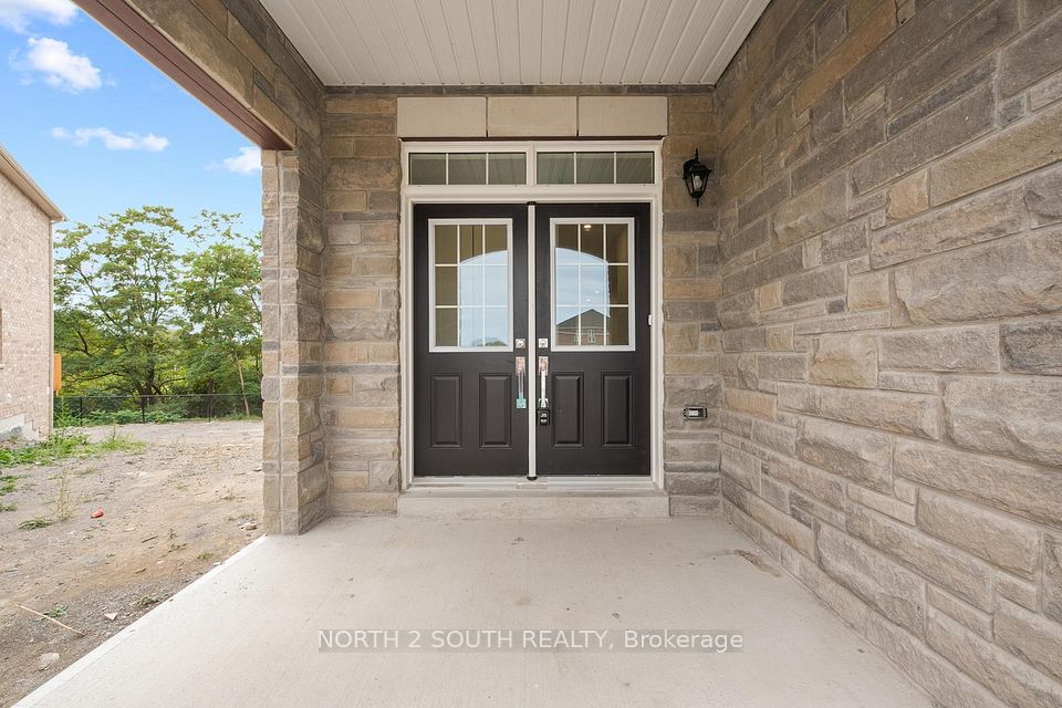 21 VIRRO Court, Vaughan, ON L4H 5G5