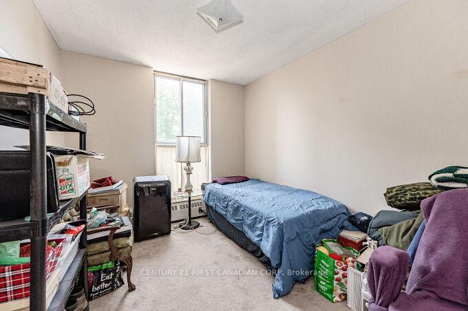 2 Bedrooms Condo at 1964 Main,  Hamilton For sale