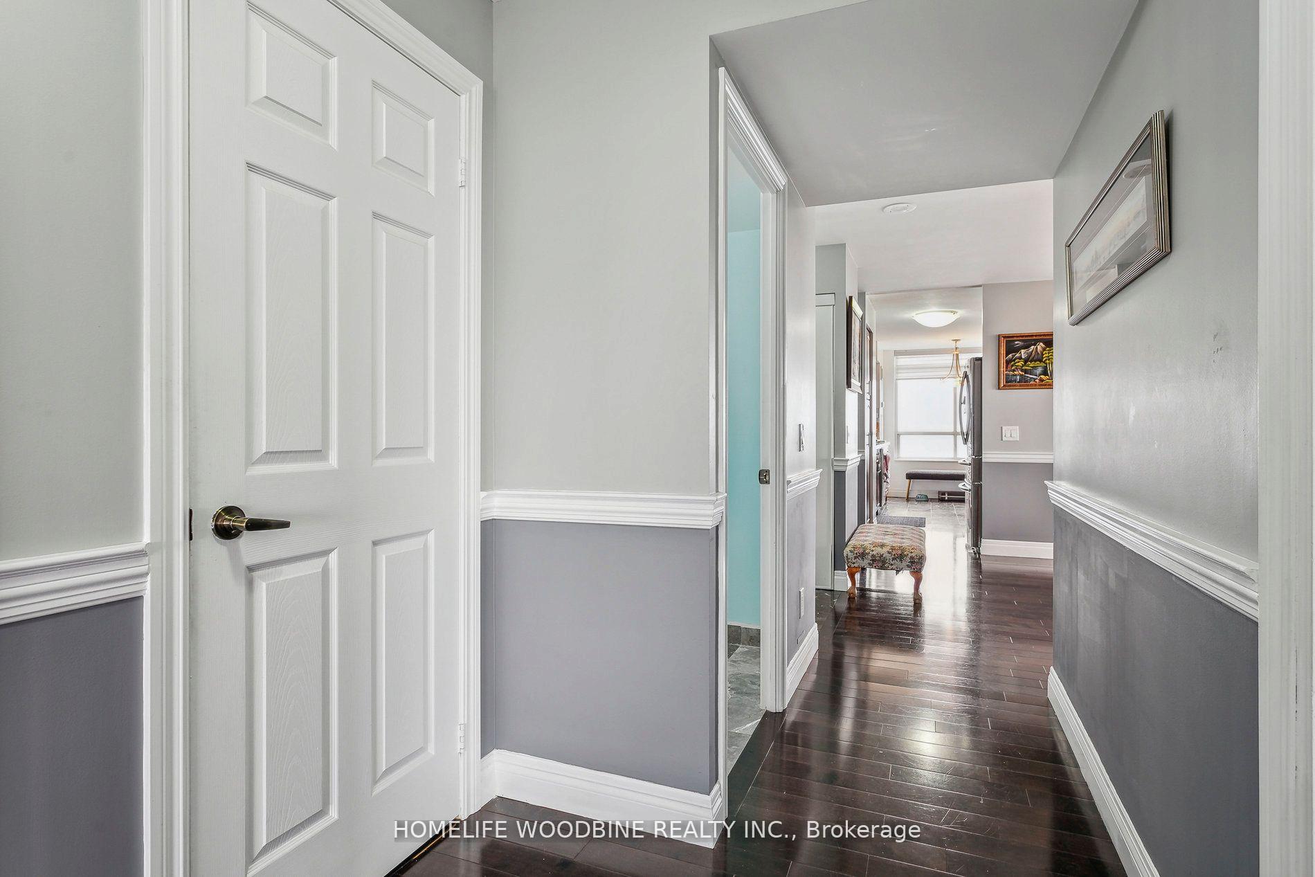 4 Bedrooms Condo at 700 Humberwood,  Toronto For sale