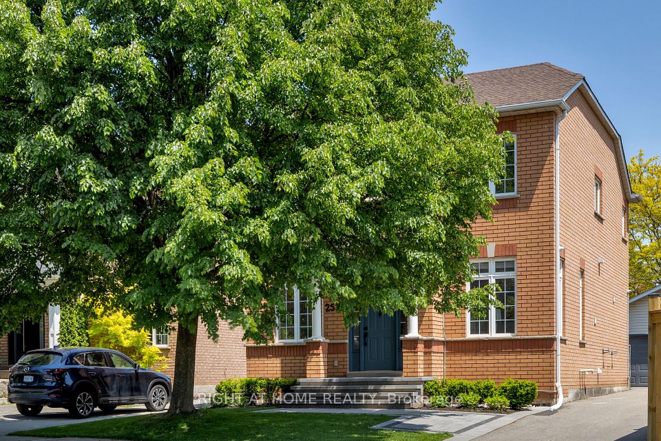 2591 Castle Hill