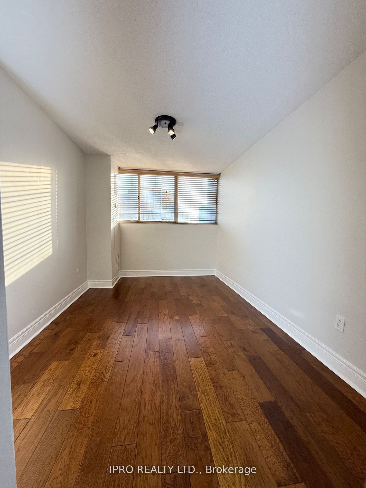 11 Wincott Drive, #1205