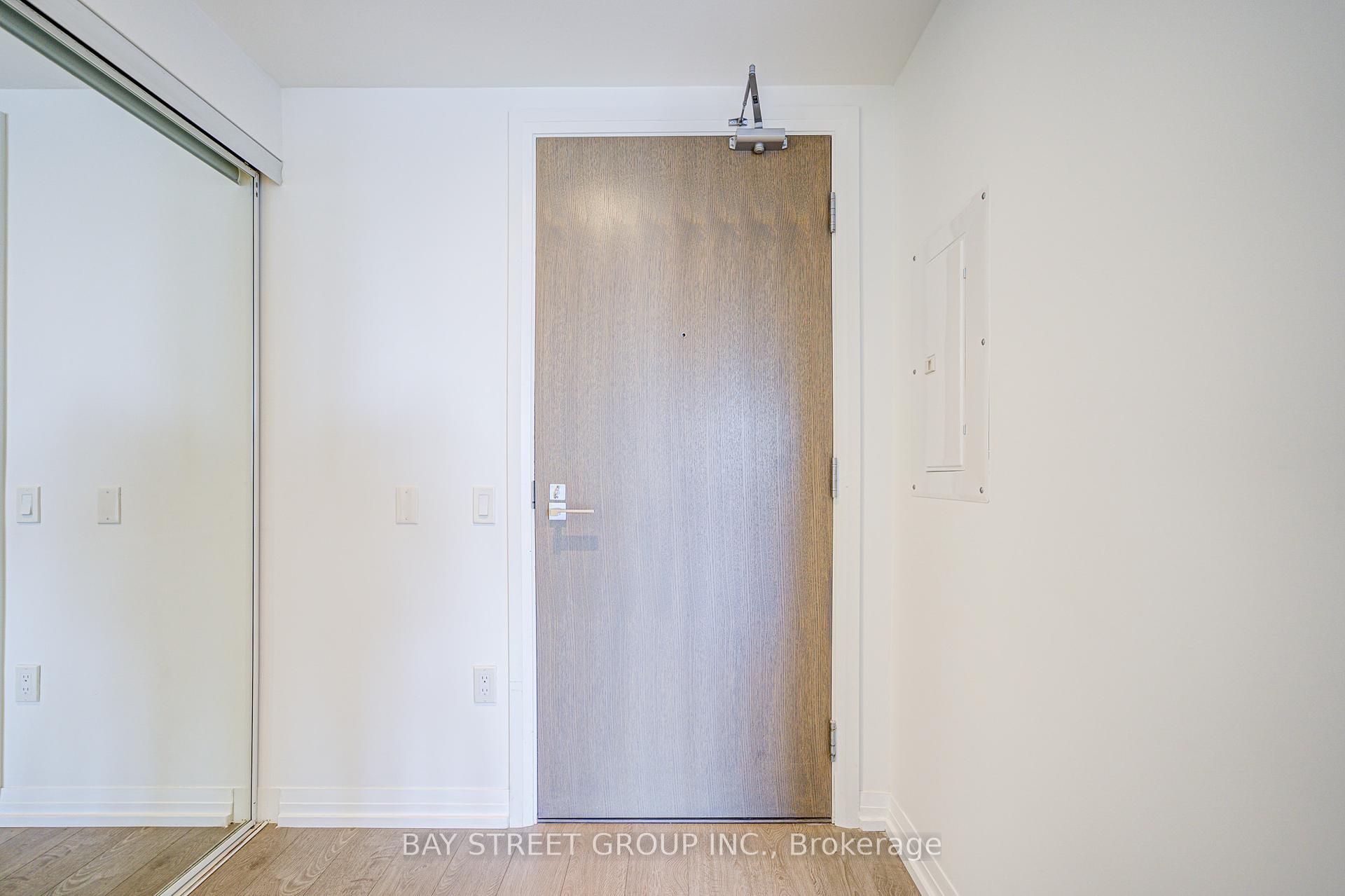 2 Bedrooms Condo at 251 Jarvis, Toronto For sale