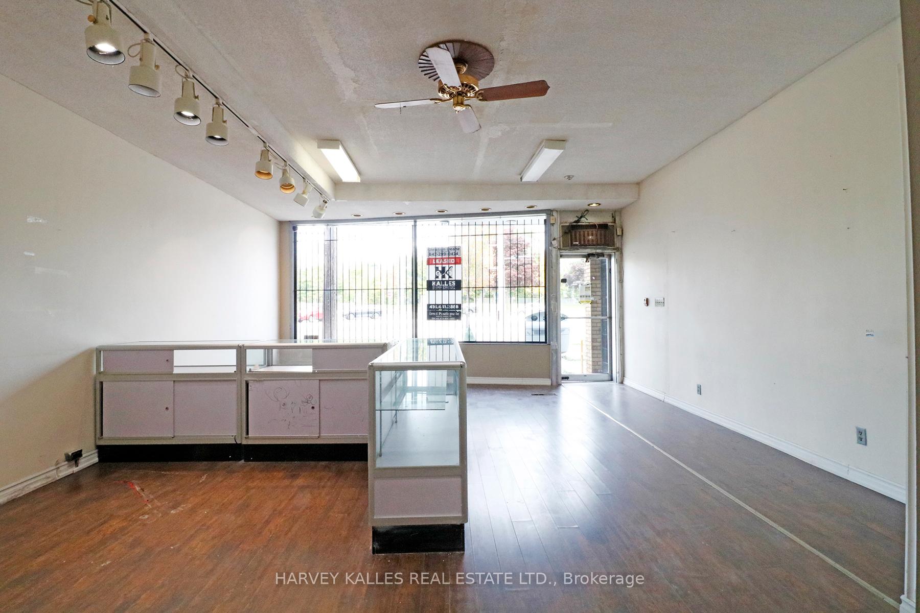3811 Lake Shore Boulevard W