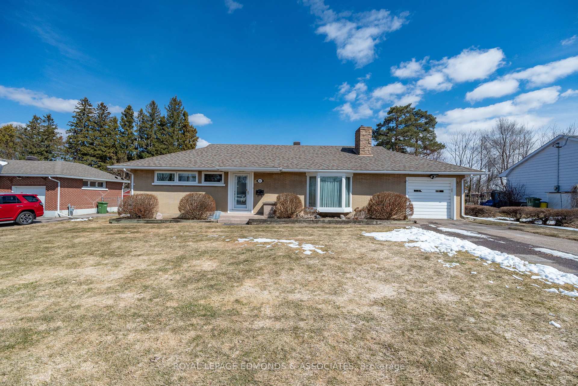 463 Fraser Street, Pembroke, ON K8A 1Y5