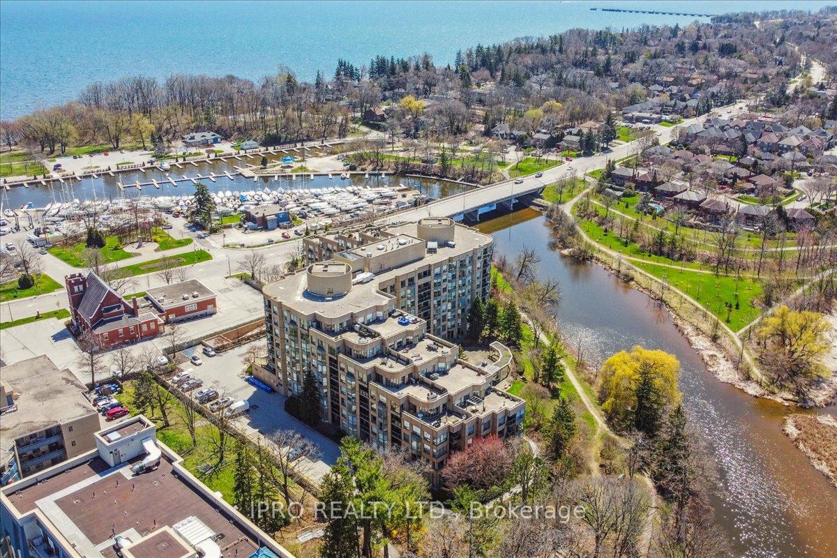 1 Bedroom Condo at 2511 Lakeshore, Oakville For sale