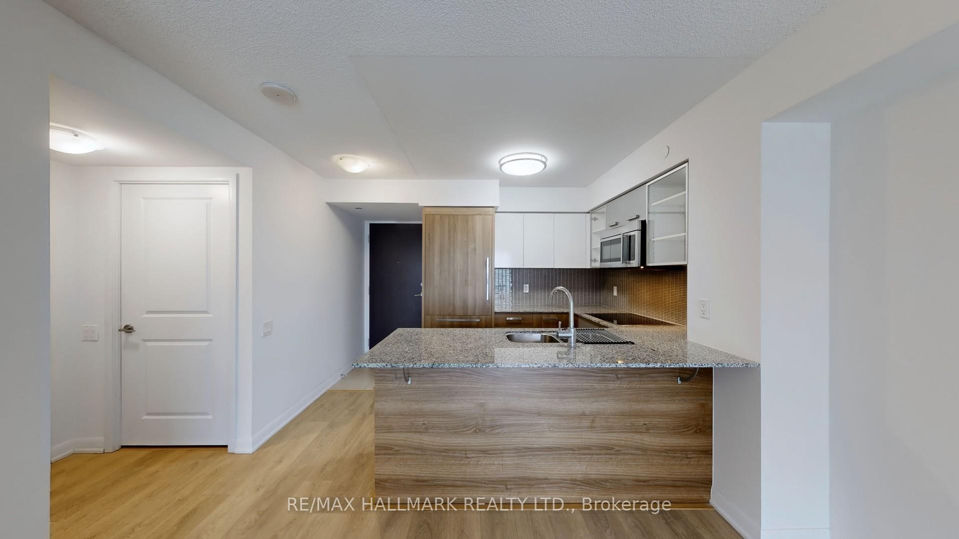 1 Bedroom Condo at 5168 YONGE, Toronto For sale