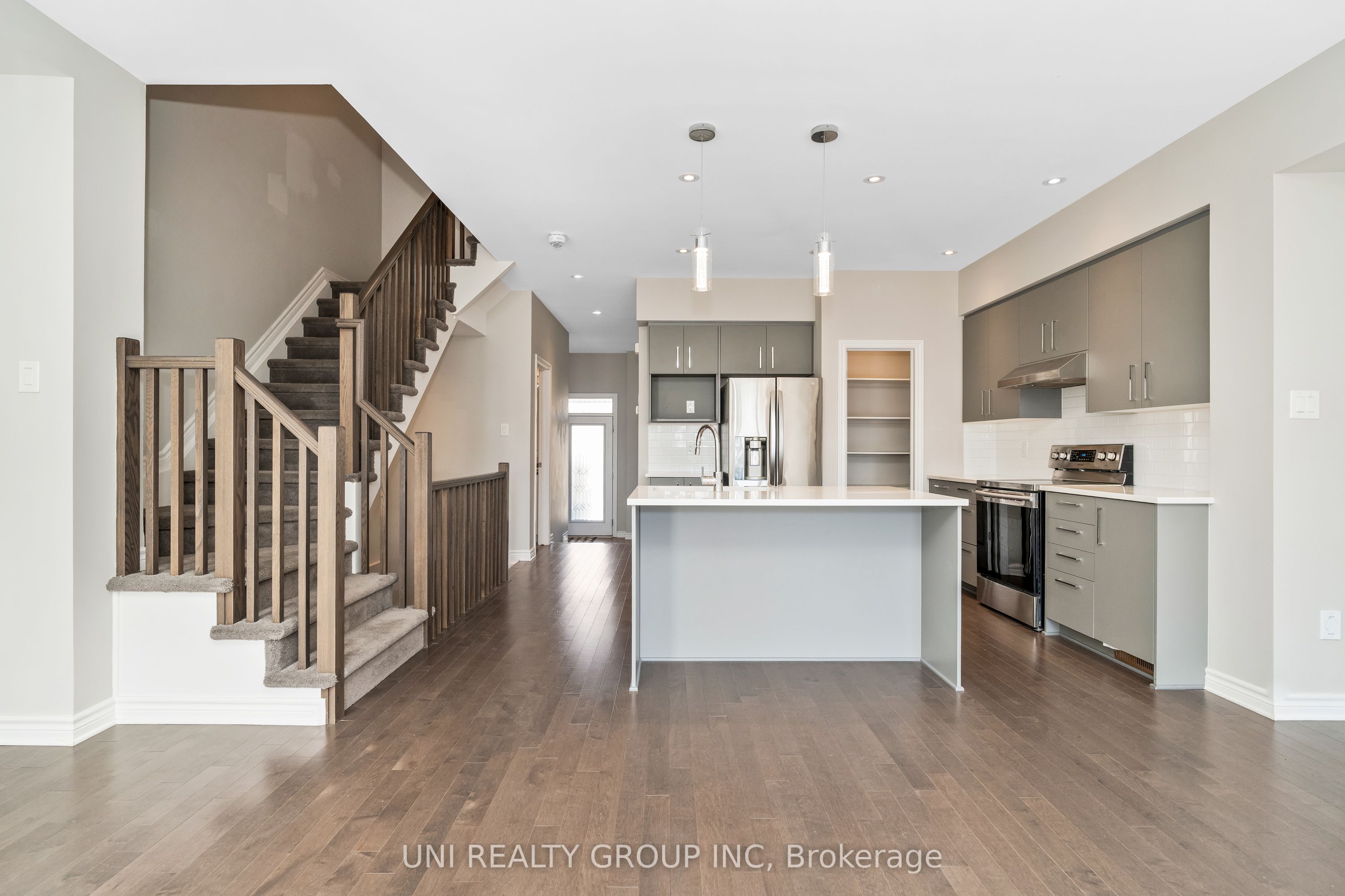525 Markdale Terrace