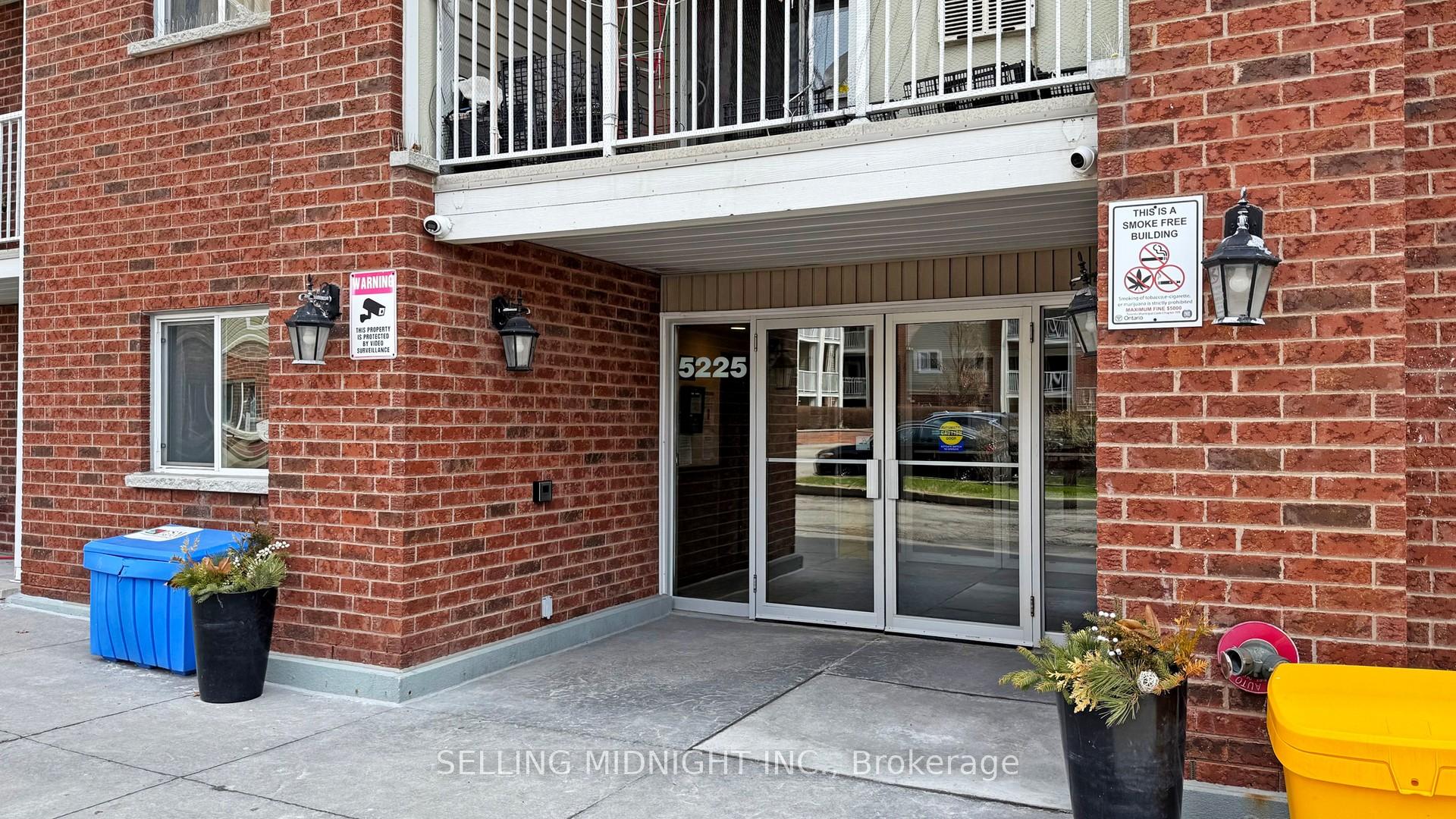 2 Bedrooms Condo at 5225 Finch, Toronto For sale