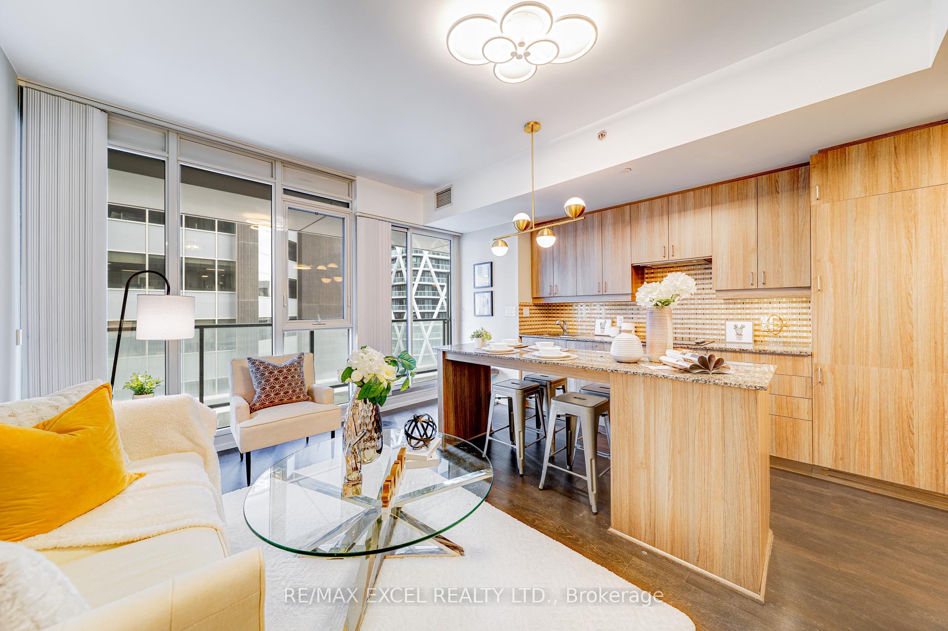 1 Bedroom Condo at 426 University, Toronto For sale