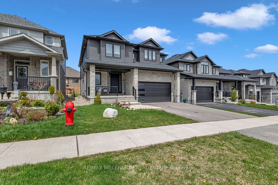 11 Tindall Crescent, East Luther Grand Valley, ON L9W 6P4