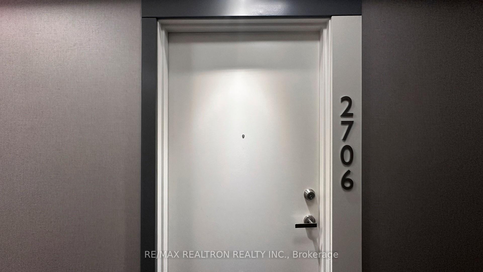 Condo at 15 Grenville, Toronto For sale