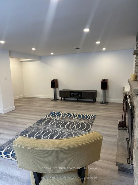 66 Claywood Road