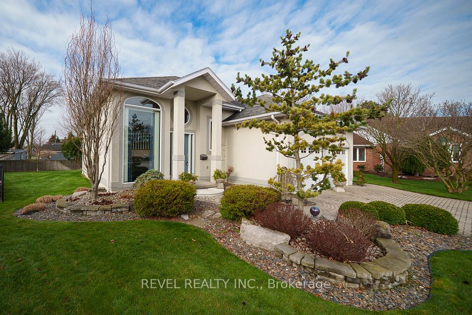 7 Westminister Court, Chatham-Kent, ON N7L 5K8