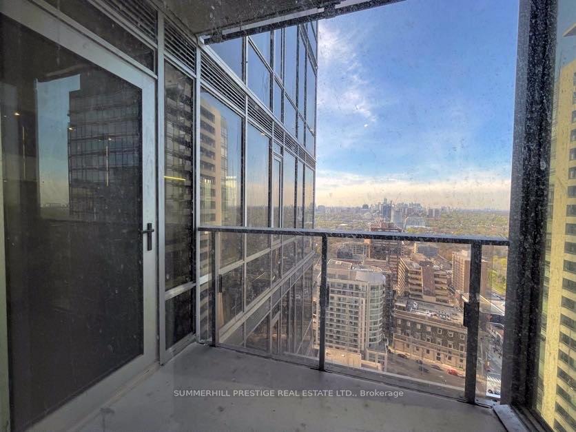 2 Bedrooms Condo at 11 Yorkville, Toronto For sale