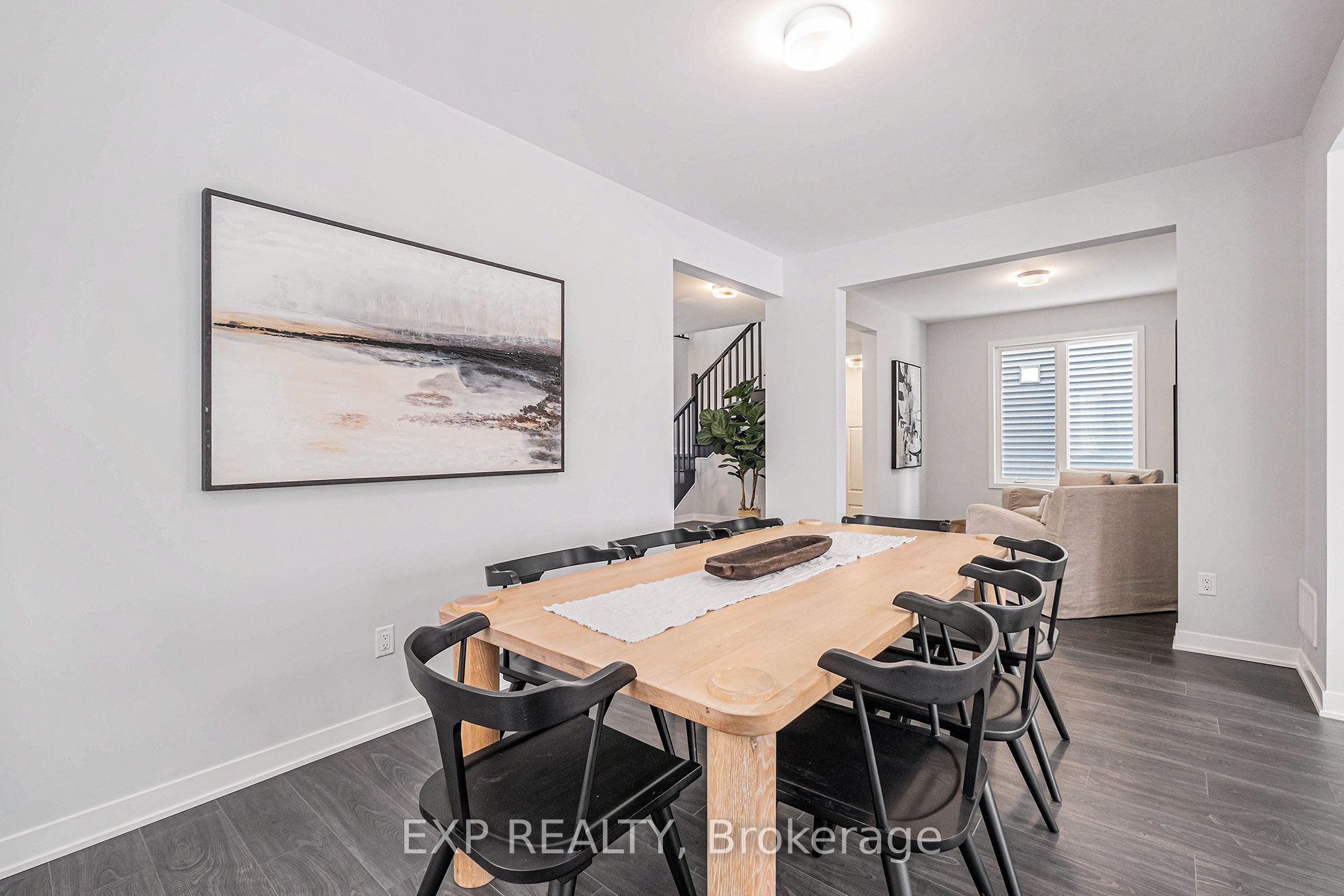 205 Parsnip Mews, Stittsville - Munster - Richmond 8209 - Goulbourn Twp From Franktown Rd/South To Rideau