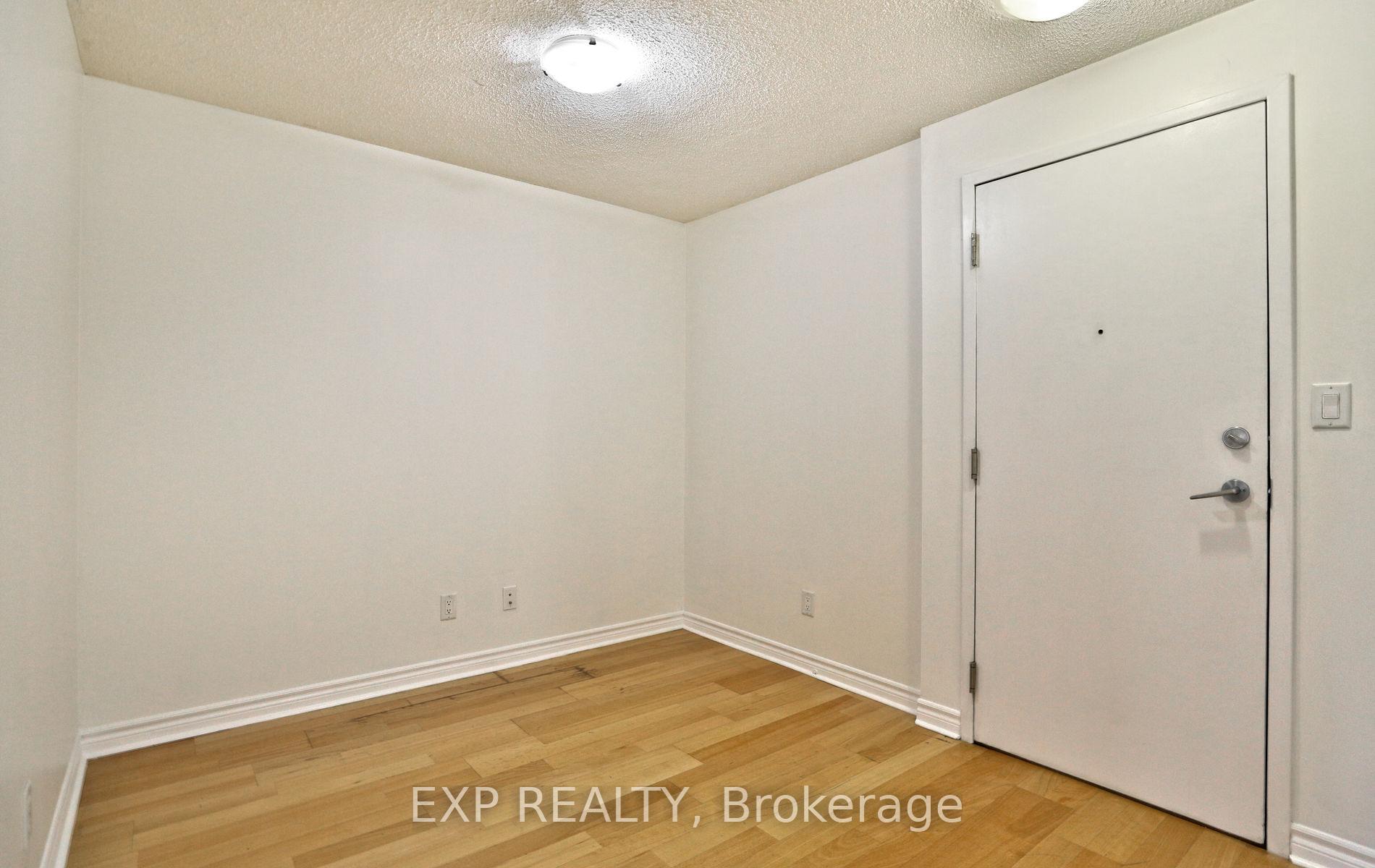 #1202 – 3880 Duke of York Boulevard, Mississauga, ON L5B 4M7