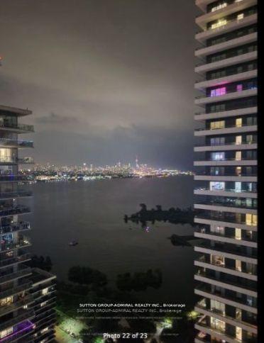 2 Bedrooms Condo at 30 Shore Breeze,  Toronto For sale