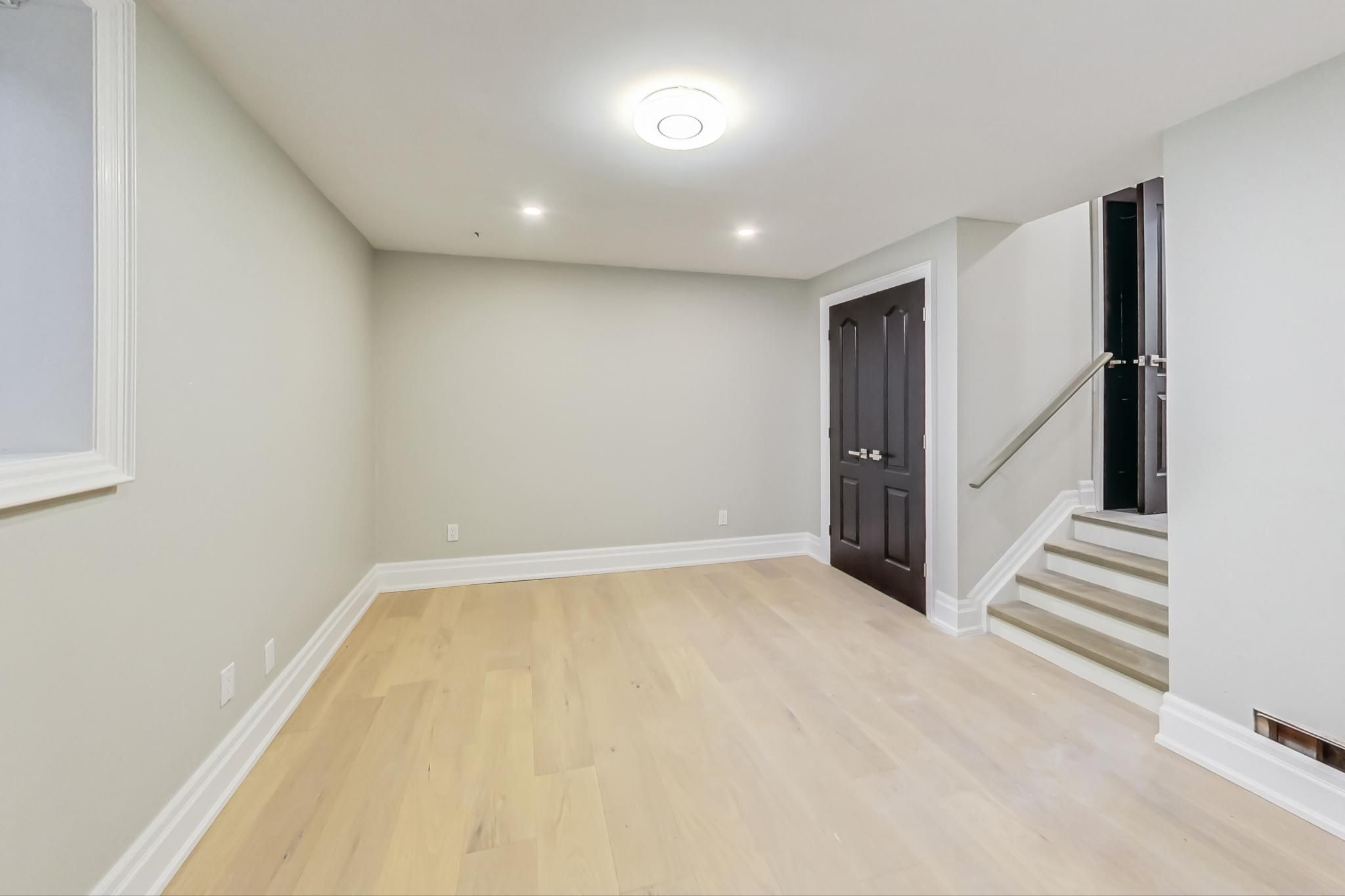 258 Spadina Road
