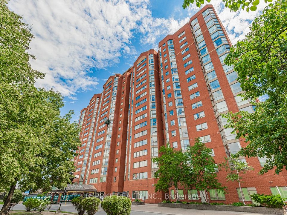 2466 Eglinton