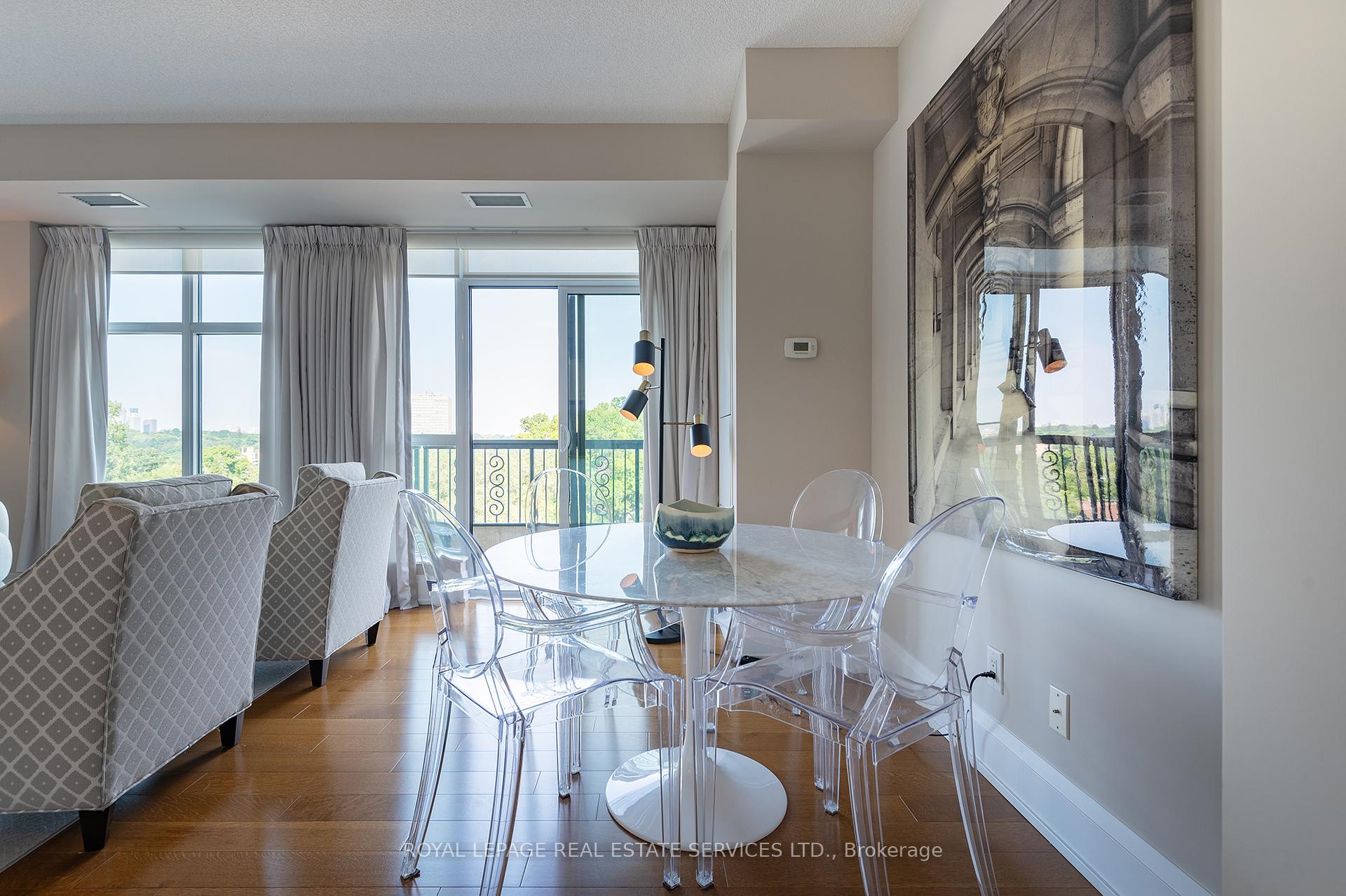 2 Bedrooms Condo at 1 Old Mill,  Toronto For sale