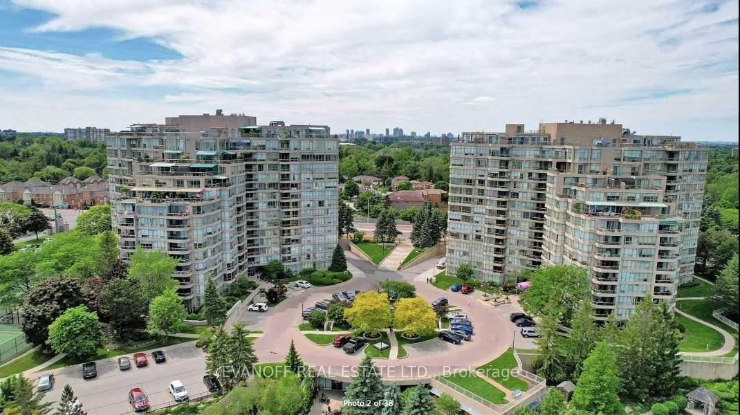 3 Bedrooms Condo at 20 Guildwood, Toronto For sale