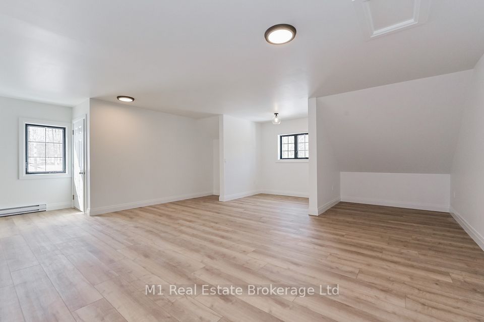 433 South River Road