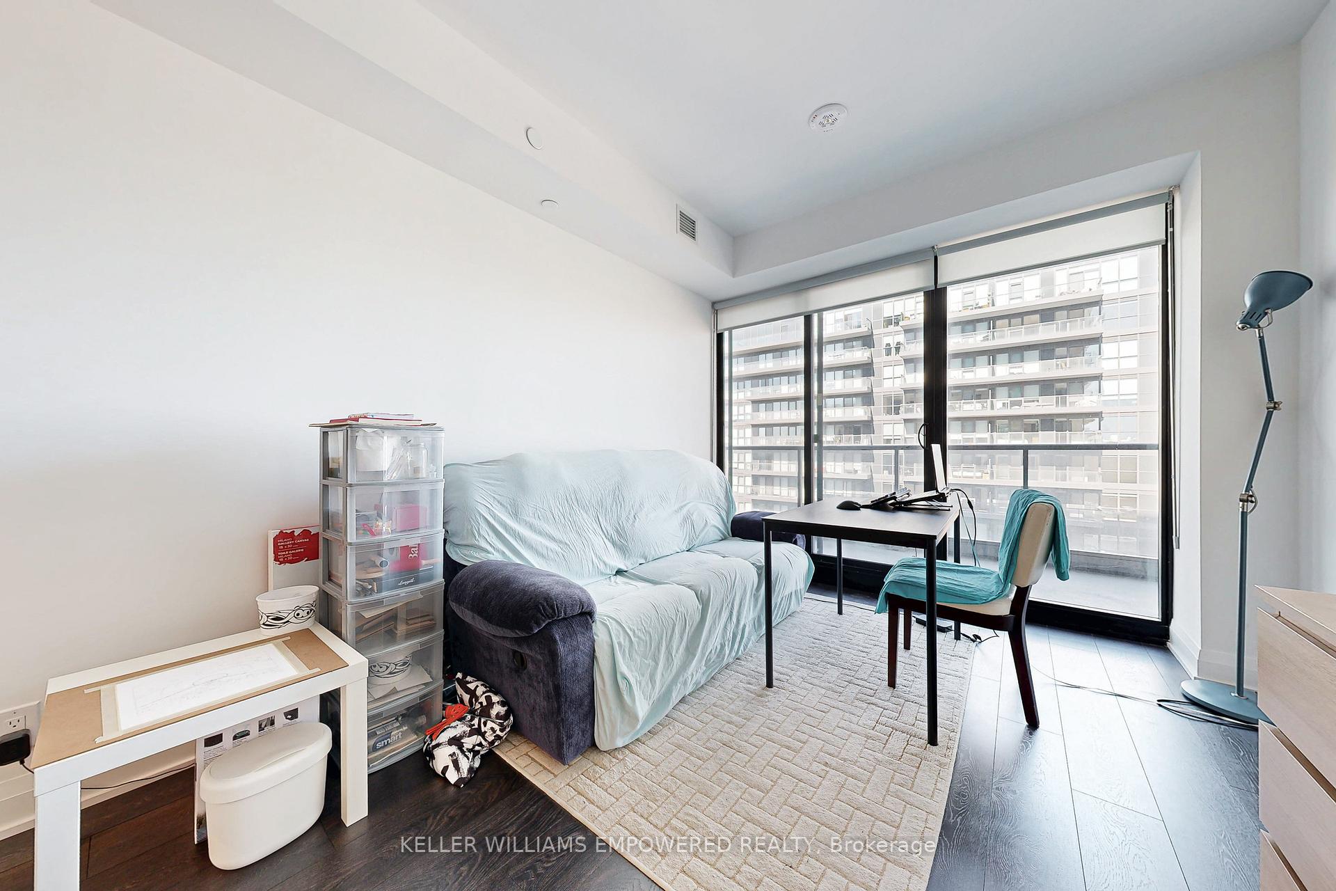 1 Bedroom Condo at 33 Frederick Todd, Toronto For sale