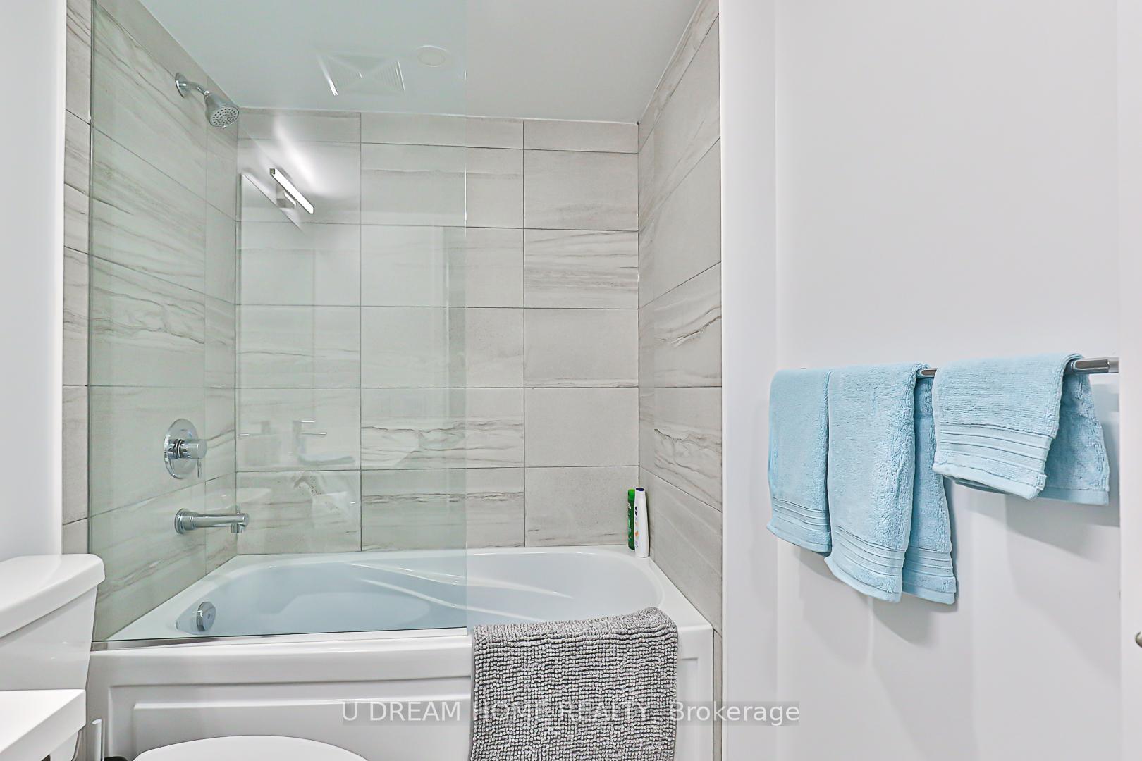 1 Bedroom Condo at 219 Dundas, Toronto For sale
