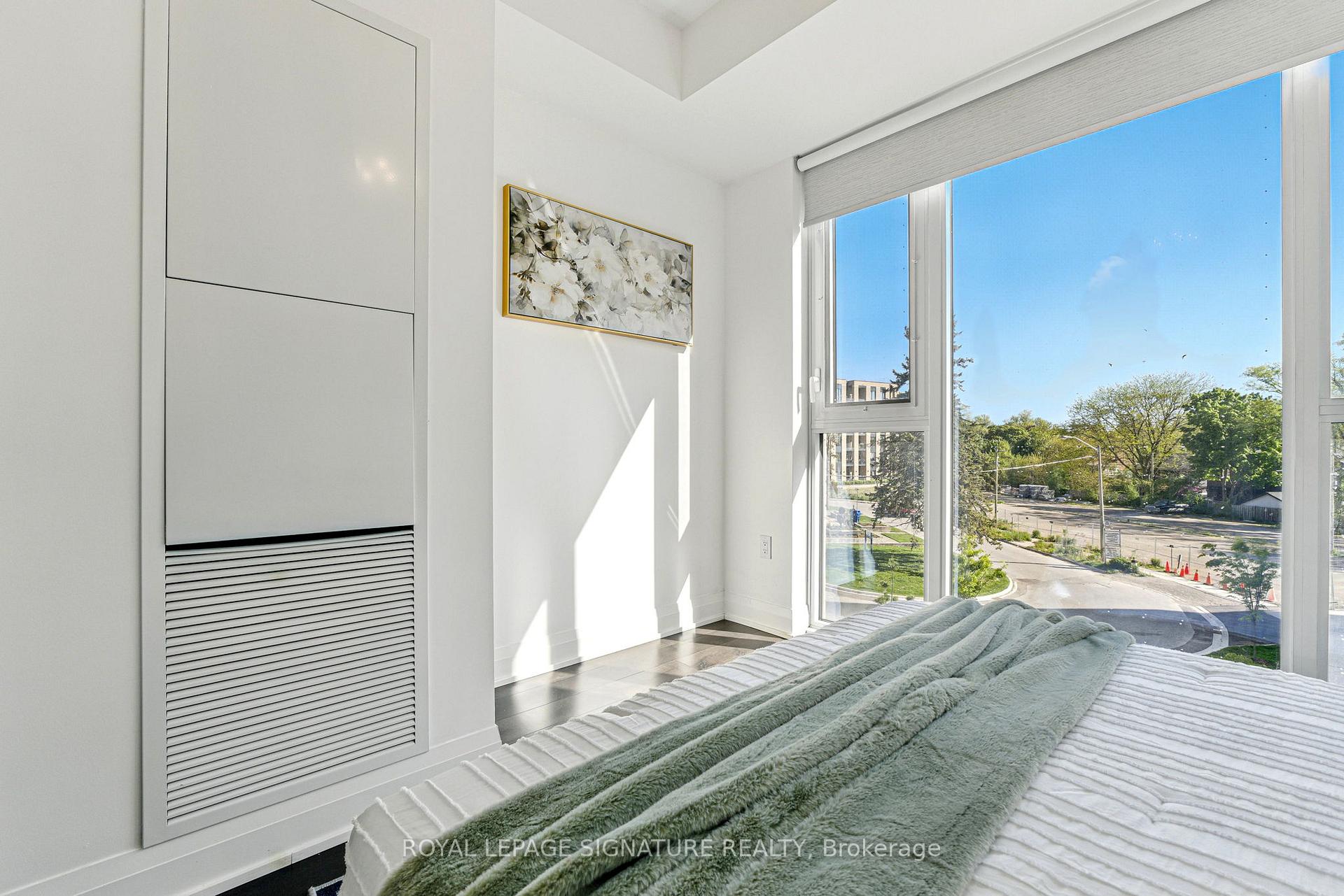 1 Bedroom Condo at 293 The Kingsway, Toronto For sale