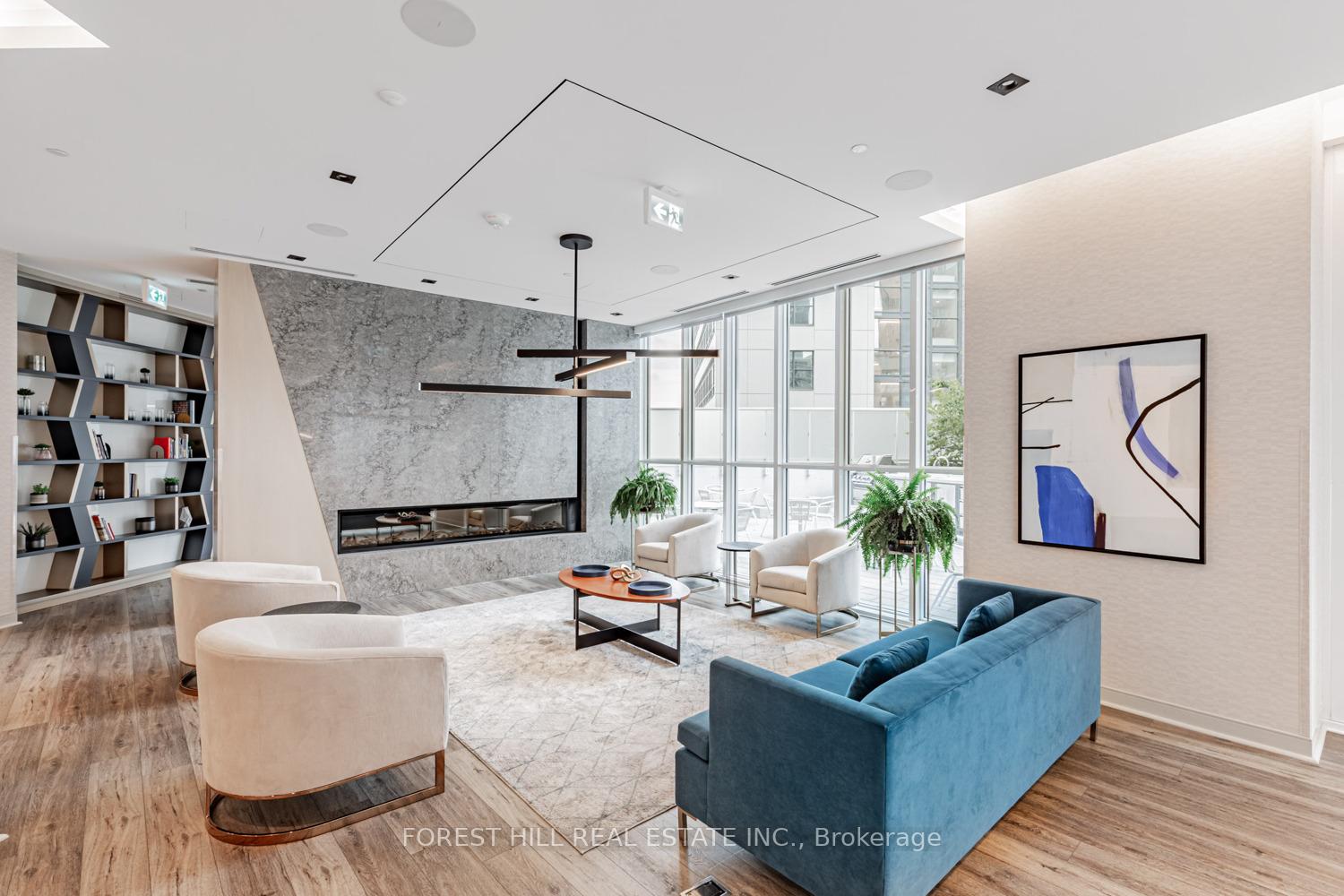 2 Bedrooms Condo at 77 Mutual, Toronto For sale