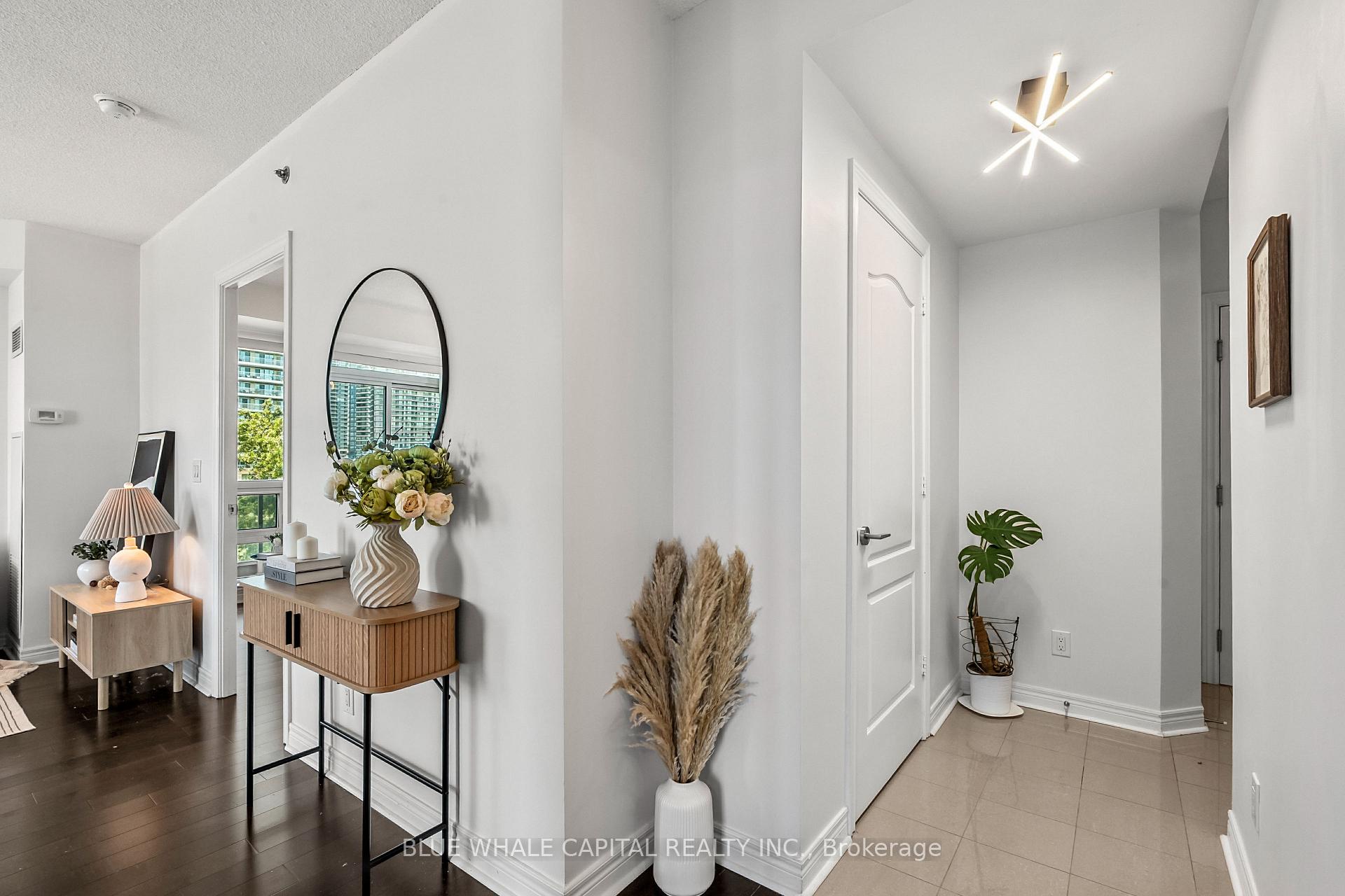2 Bedrooms Condo at 2756 Old Leslie, Toronto For sale