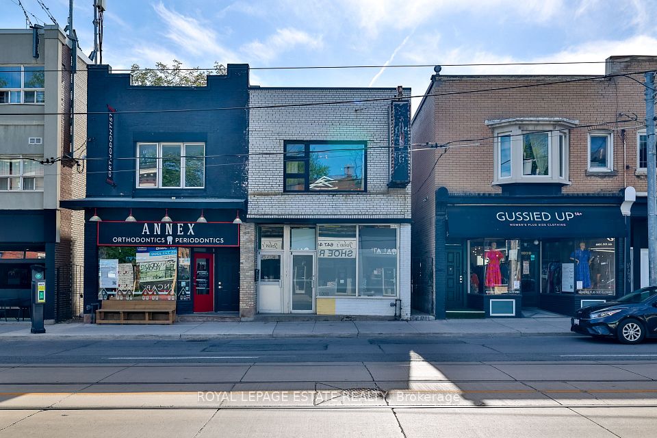 1088 Bathurst