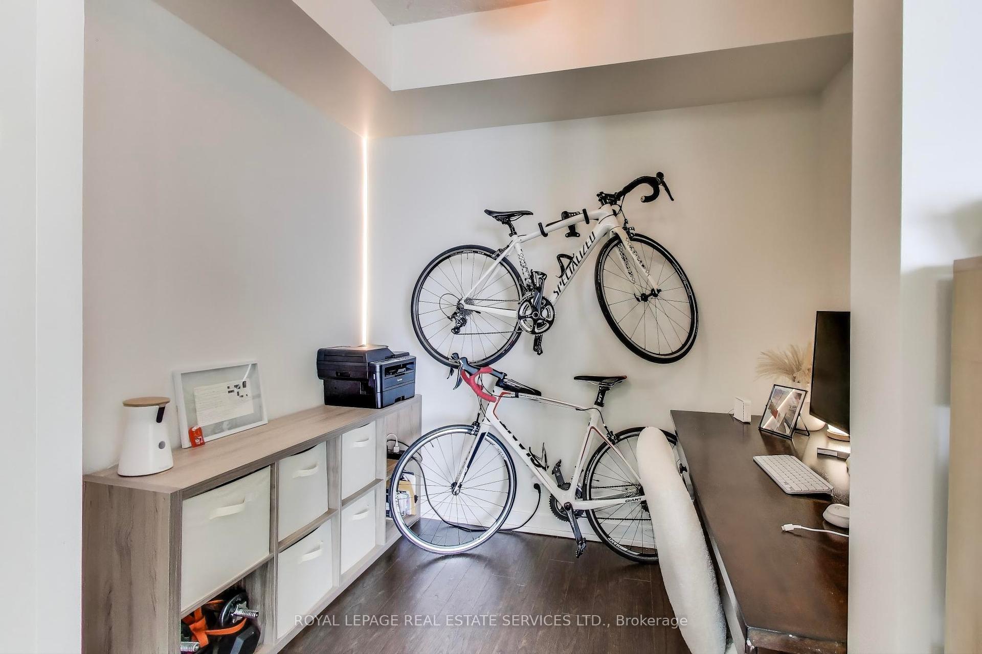 2 Bedrooms Condo at 81 Navy Wharf, Toronto For sale