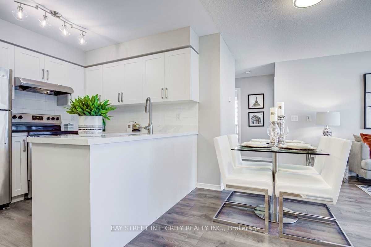 #908 - 5508 Yonge Street, Toronto, ON M2N 7L2