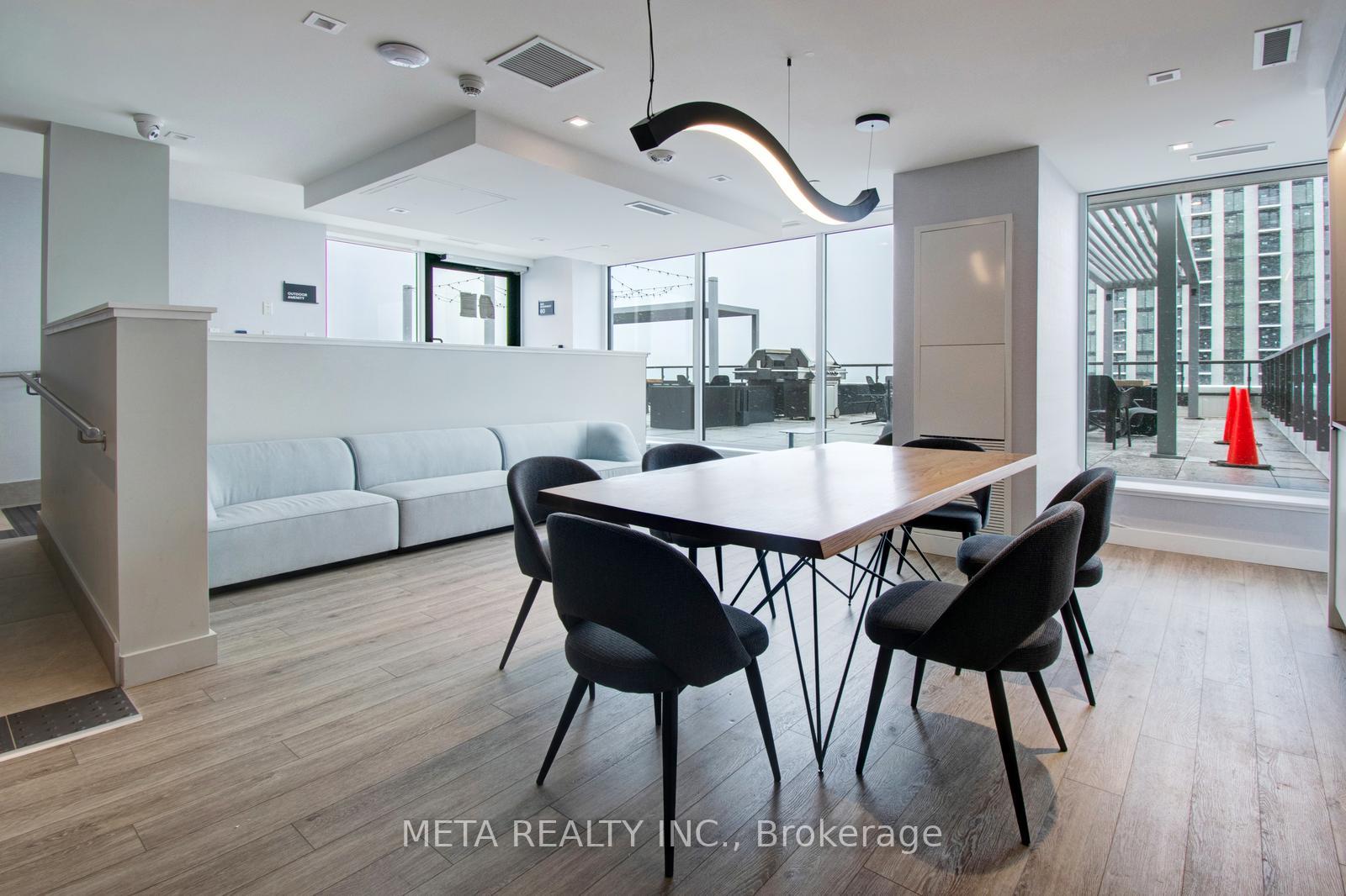 1 Bedroom Condo at 335 Wheat Boom, Oakville For sale