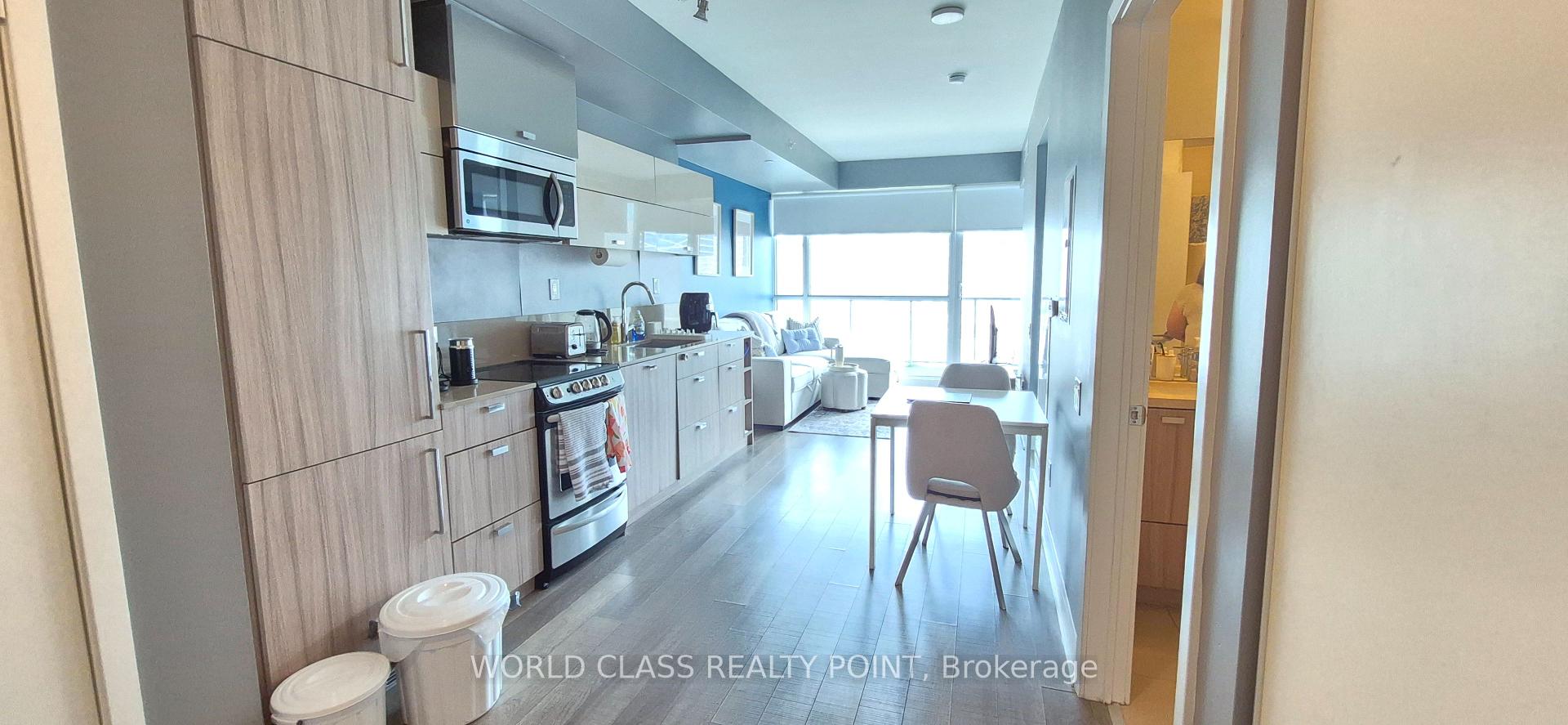 1 Bedroom Condo at 290 Adelaide, Toronto For sale