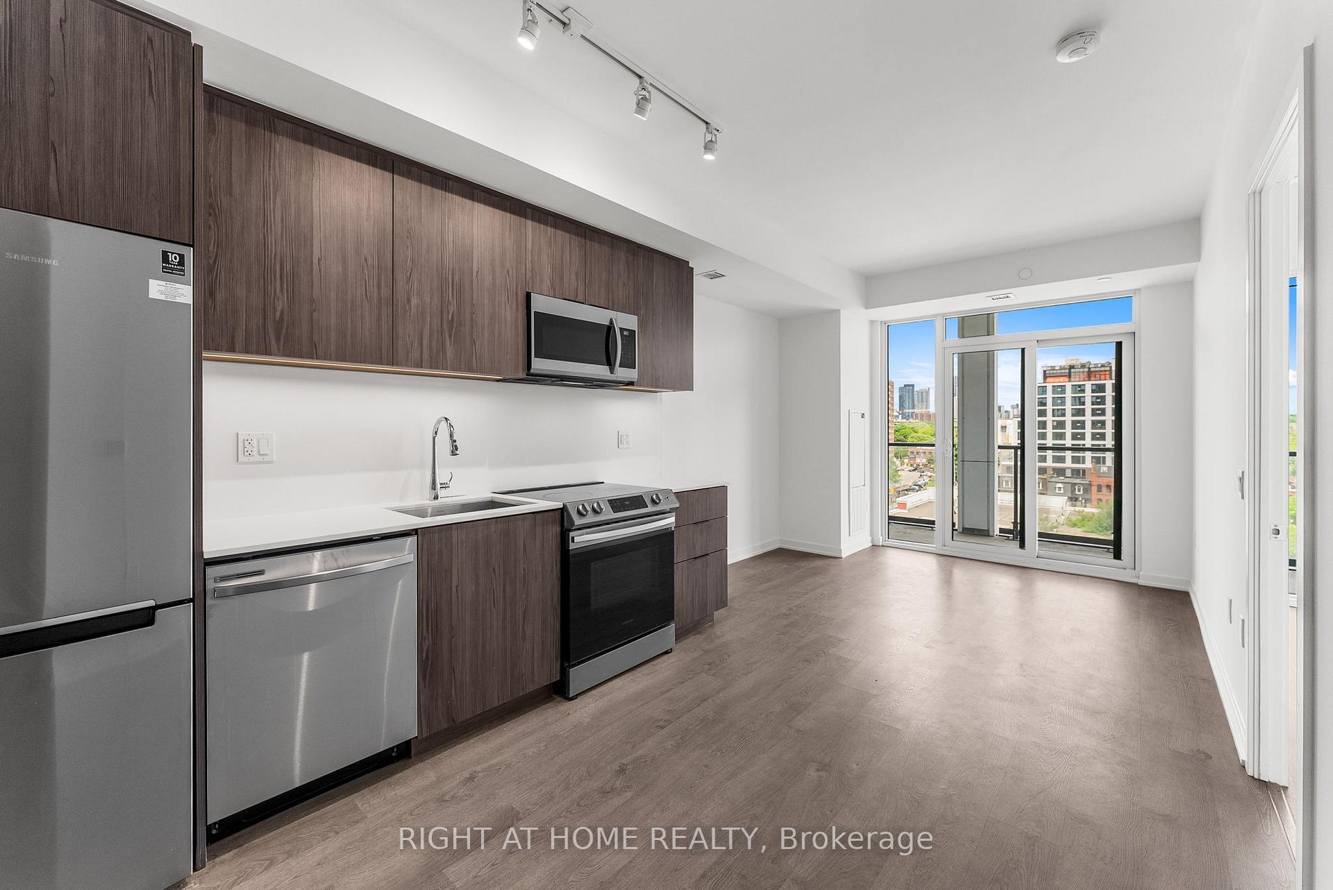 2 Bedrooms Condo at 50 Power, Toronto For sale