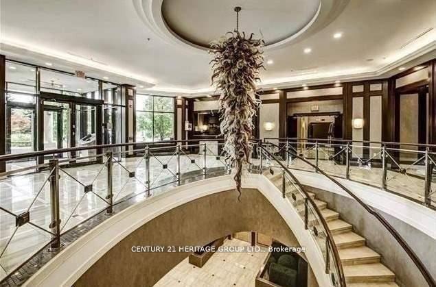 2 Bedrooms Condo at 135 Wynford, Toronto For sale