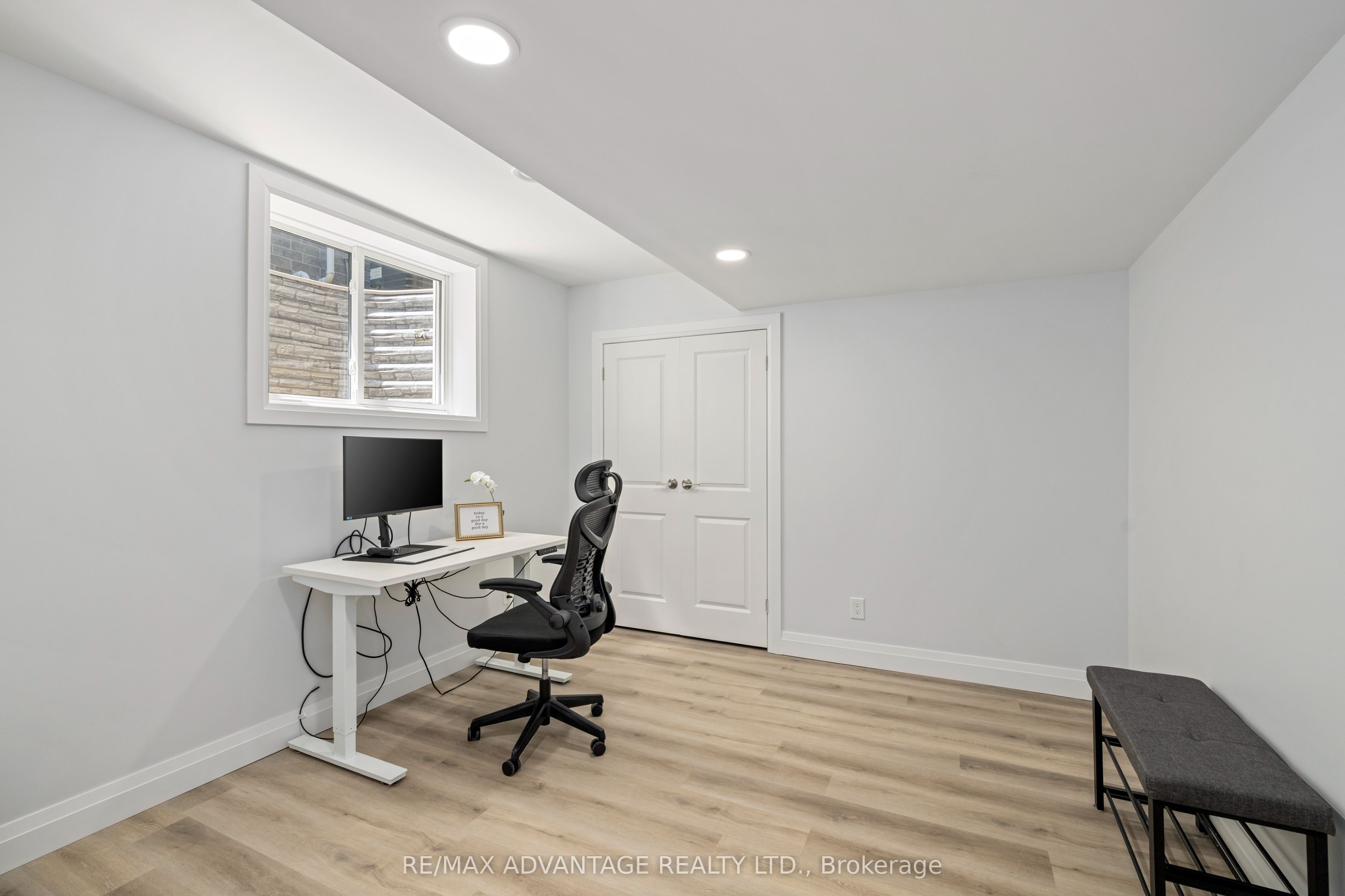 383 Daventry Way, #5